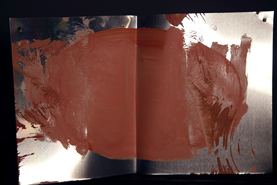 Minn Tausta: Rectifictionalized reflection, 2015–2016, akryyli offset-pellille, kuva: Minttu Ypyä