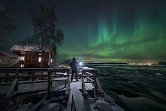 RistoLeskinen_light in the dark.jpg