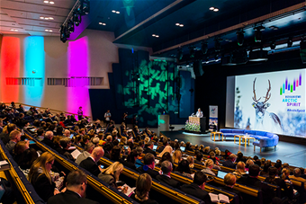 Rovaniemi Arctic Spirit -konferenssin avasi vuonna 2017 ulkoministeri Timo Soini.