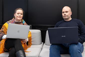 Laura Jänis ja Jukka Tarkiainen