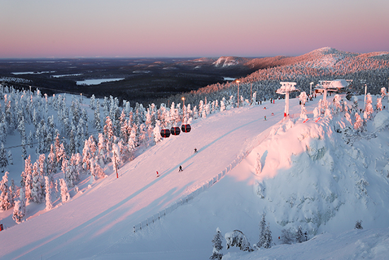 ruka_skiresort-02-2019_photo_Veera Vihervaara_550x367.jpg