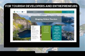 Kuva Shaping Ethical Tourism -verkkosivun etusivusta, taustallaan kuva kesäisestä vuonomaisemasta.