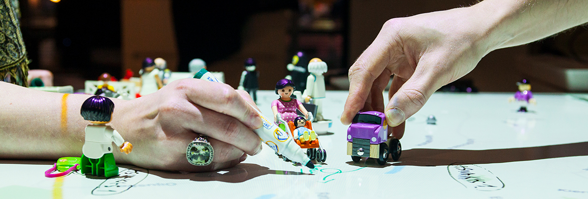 Palvelumuotoilutyöskentelyä