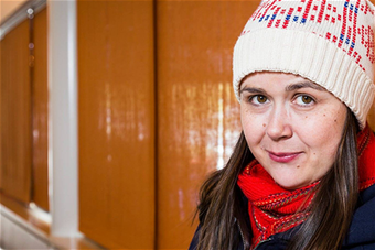 Kuvassa Saara Alakorva.