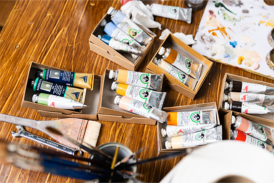 Taiteilijan tarvikkeita