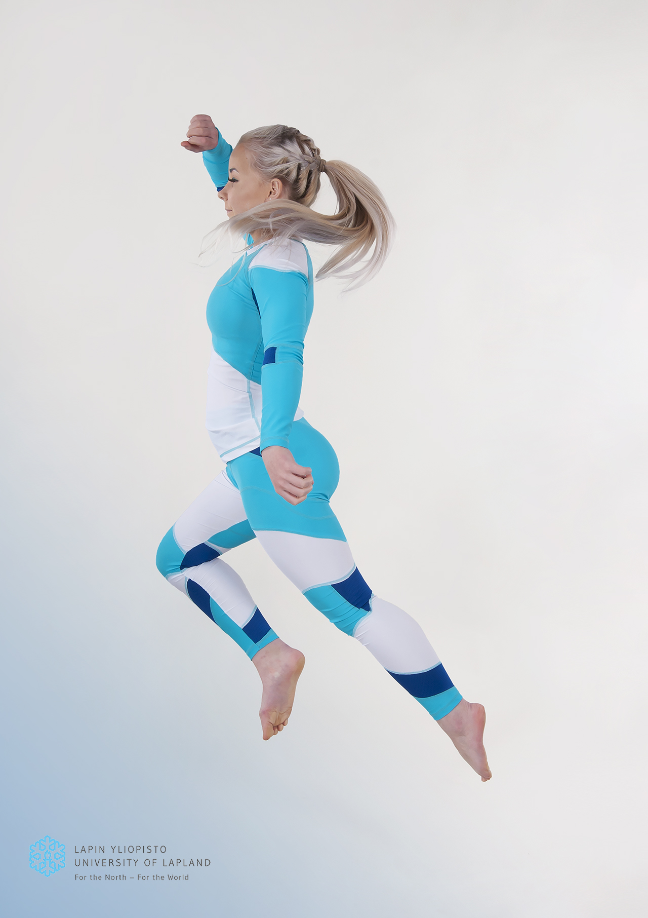 Treeni- ja esiintymisasu Sirkus Taika-Ajalle, naisten alaosa