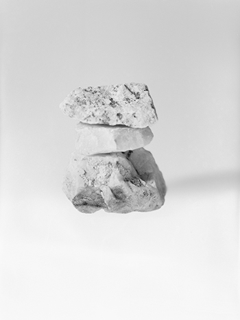 Solja Temmes ja Petja Tuisku, Toori, 2016, pigmenttivedos.