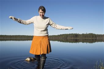 Päivi Ahola Vuoden muotoiluopiskelija 2020.jpg