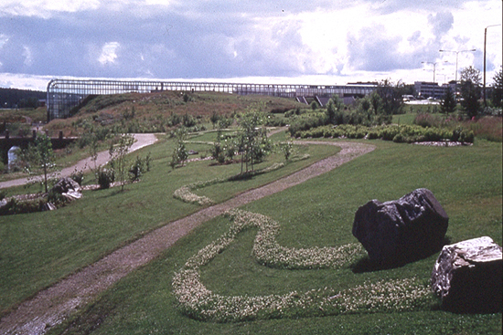 1990 Rakennusvaihe ja avajaiset (8).jpg